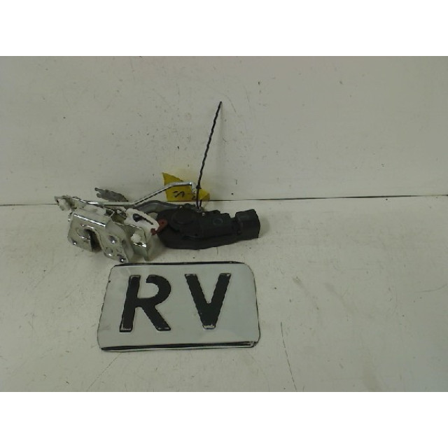 Verrouillage central électrique de porte à mécanisme de verrouillage avant droit Peugeot 107 (2005 - 2014) Hatchback 1.0 12V (384F(1KR))