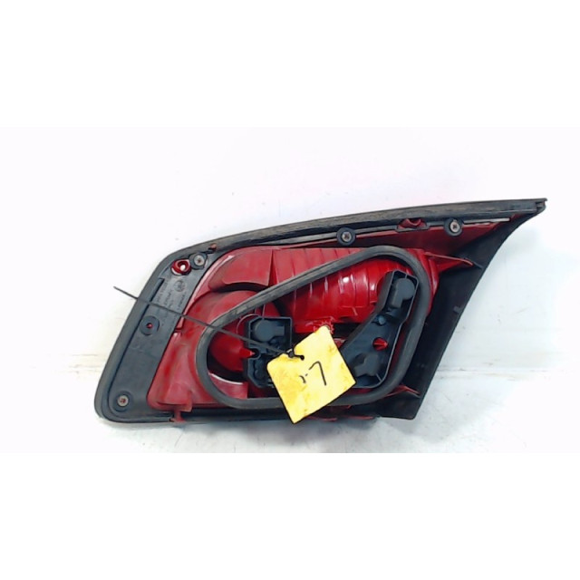 Feu arrière de porte de coffre - gauche Renault Vel Satis (BJ) (2002 - 2009) MPV 2.2 dCi 150 16V (G9T-702)