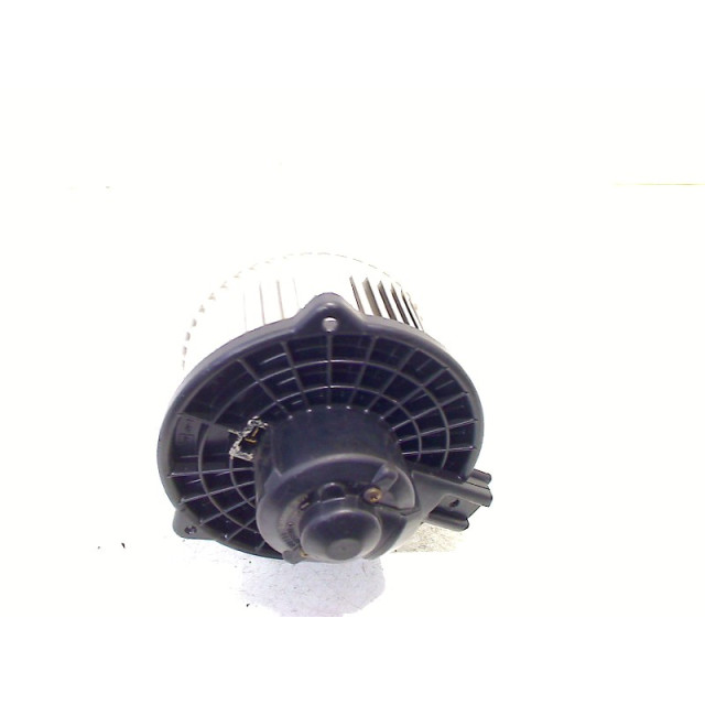 Moteur de ventilateur de chauffage Mazda 6 (GG12/82) (2002 - 2007) Sedan 2.0i 16V (LF17)