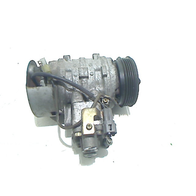 Pompe de climatisation Daihatsu Terios (J1) (1997 - 2000) Terreinwagen 1.3 16V 4x4 (HC-EJ)