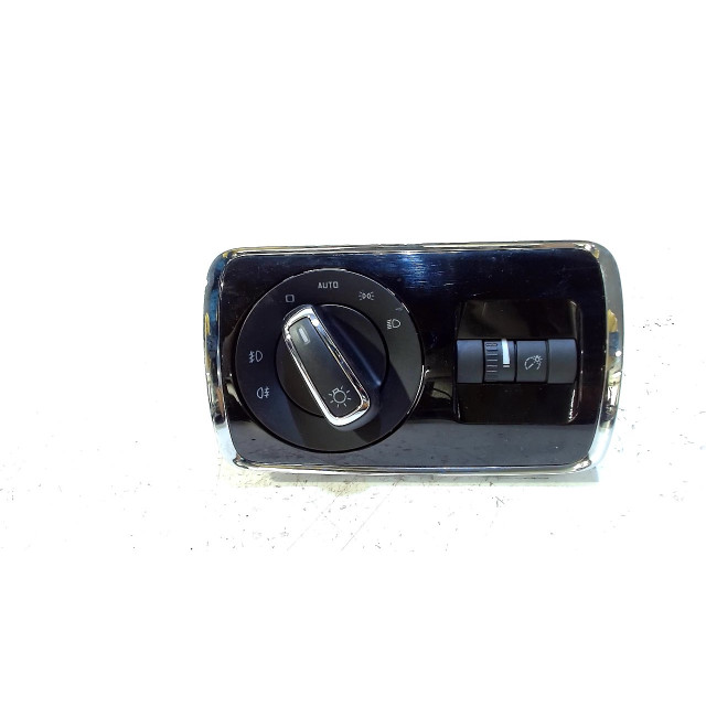 Commutateur d'éclairage Skoda Superb Combi (3TAC/TAF) (2009 - 2015) Combi 2.0 TDI 16V (CFGB)