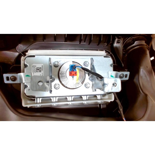 Tableau de bord Renault Twingo III (AH) (2014 - présent) Hatchback 5-drs 1.0 SCe 70 12V (H4D-400(H4D-A4))