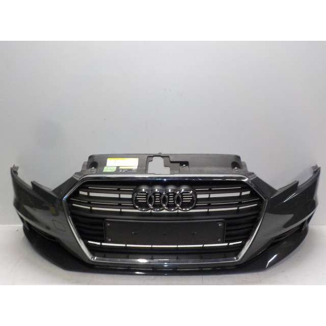 Pare-chocs avant Audi A3 Sportback (8VA/8VF) (2014 - 2020) Hatchback 5-drs 1.4 TFSI ACT Ultra 16V (CZEA(Euro 6))