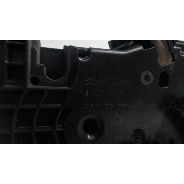 Verrouillage central électrique de porte à mécanisme de verrouillage avant droit Smart Forfour (453) (2014 - présent) Hatchback 5-drs 1.0 12V (M281.920)