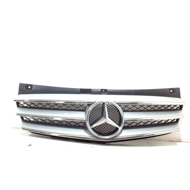 Grille Mercedes-Benz-Benz Vito (639.6) (2010 - présent) Van 2.2 116 CDI 16V Euro 5 (OM651.940)