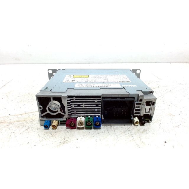 Unité de contrôle Navigation BMW 1 serie (F20) (2015 - 2019) Hatchback 5-drs 116d 1.5 12V TwinPower (B37-D15A)