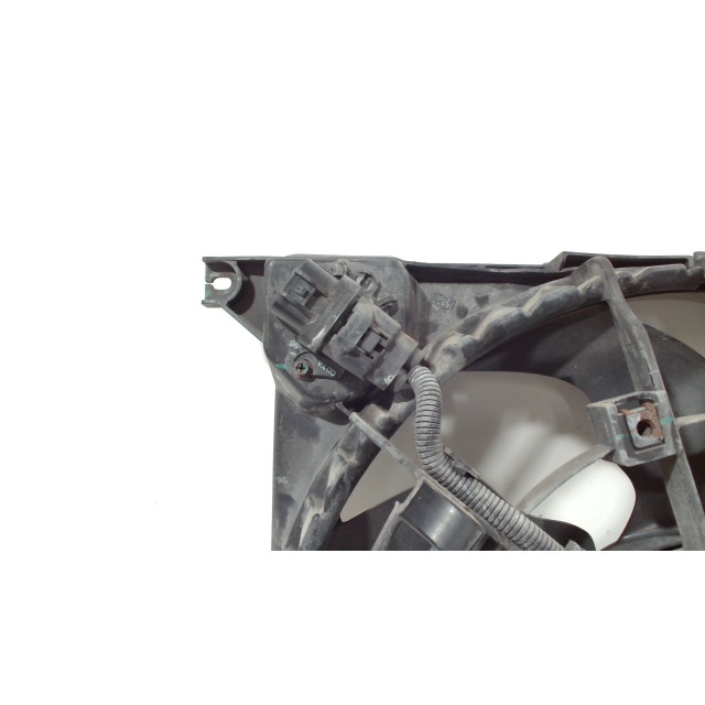 Moteur de ventilateur Hyundai iX35 (LM) (2010 - 2015) SUV 1.7 CRDi 16V (D4FD)