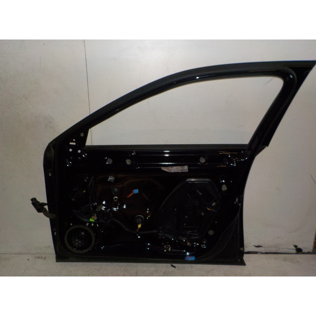 Porte avant droite Skoda Superb (3V3) (2015 - présent) Hatchback 2.0 TDI (DFCA)