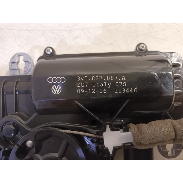 Hayon motor Skoda Superb (3V3) (2015 - présent) Hatchback 2.0 TDI (DFCA)