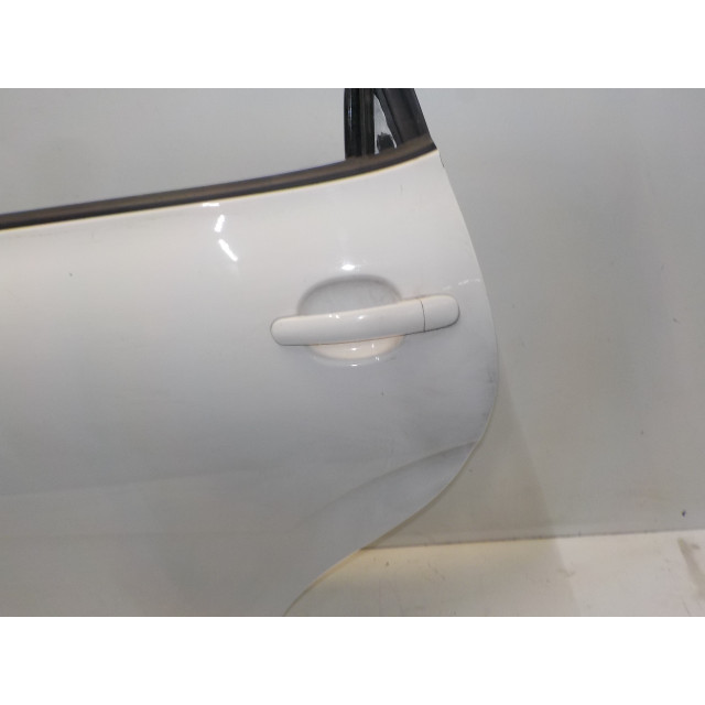 Porte arrière gauche Seat Altea (5P1) (2010 - 2015) MPV 1.2 TSI (CBZB)