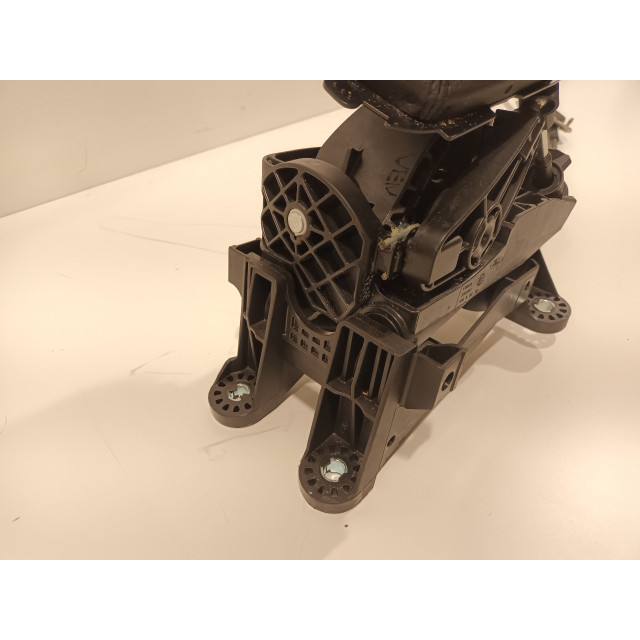 Mécanisme de commutation Ford EcoSport (JK8) (2013 - présent) SUV 1.0 EcoBoost 12V 125 (M1JC(Euro 5))