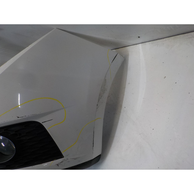 Pare-chocs avant Seat Ibiza IV SC (6J1) (2008 - 2015) Hatchback 3-drs 1.2 12V (BZG)