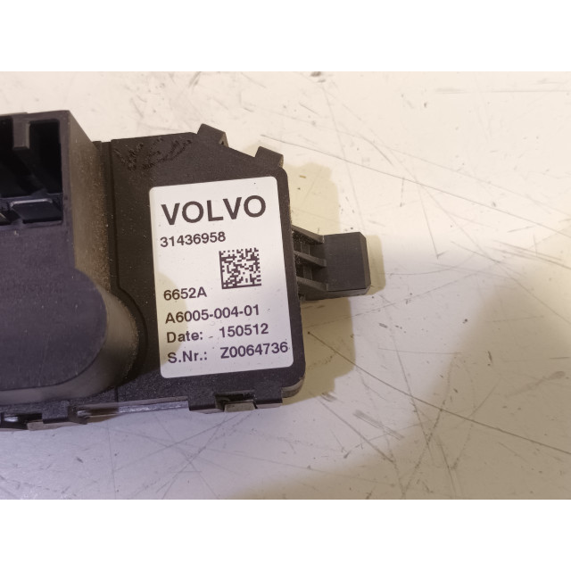 Dispositif de chauffage à résistance Volvo V40 (MV) (2015 - 2019) 2.0 D2 16V (D4204T8(Euro 6b))