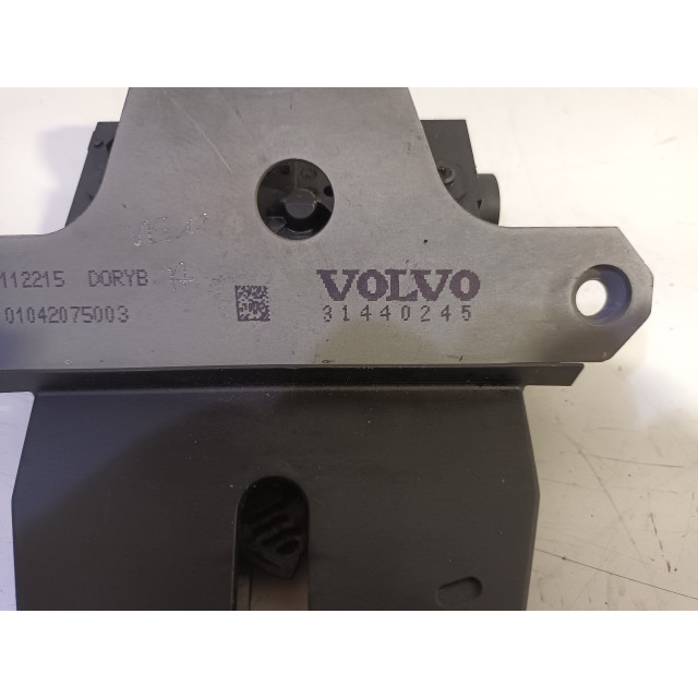 Mécanismes de verrouillage de porte de coffre/hayon électrique Volvo V40 (MV) (2015 - 2019) 2.0 D2 16V (D4204T8(Euro 6b))