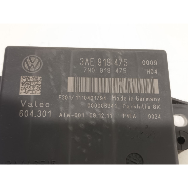 Ordinateur contrôle distance stationnement Volkswagen Passat Variant (365) (2010 - 2014) Combi 1.4 TSI 16V (CAXA(Euro 5))