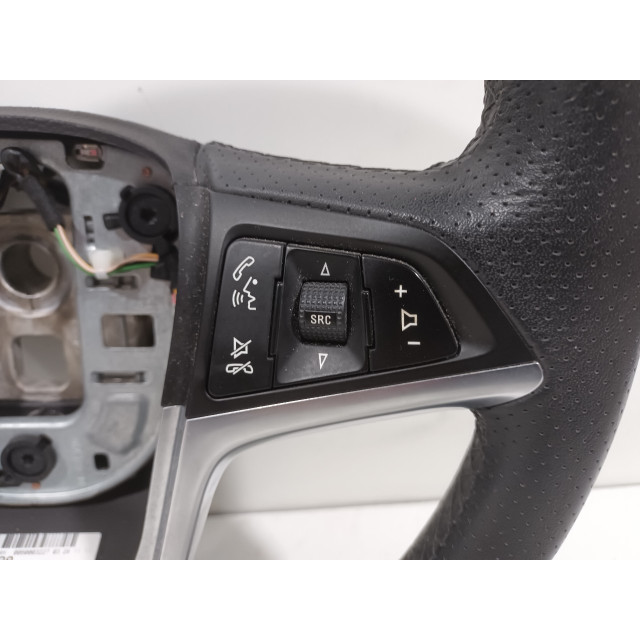 Volant Opel Astra J GTC (PD2/PF2) (2011 - 2018) Hatchback 3-drs 1.4 Turbo 16V ecoFLEX 140 (A14NET(Euro 5))