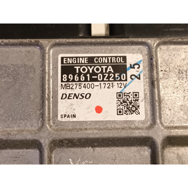 Ordinateur de gestion du moteur Toyota Auris (E15) (2010 - 2012) Hatchback 1.8 16V HSD Full Hybrid (2ZRFXE)