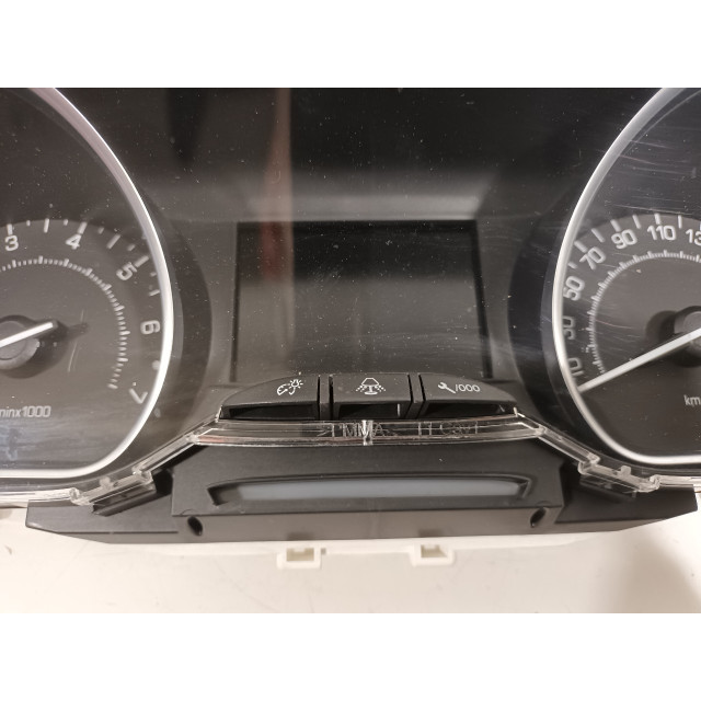 Habitacle Peugeot 208 I (CA/CC/CK/CL) (2012 - 2019) Hatchback 1.4 16V (EP3C(8FP))