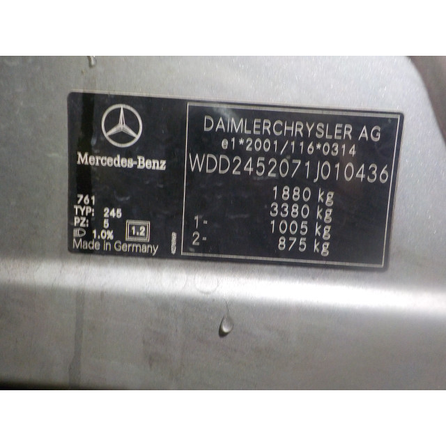 Essuie-glaces avant gauche Mercedes-Benz B (W245/242) (2005 - 2011) Hatchback 2.0 B-180 CDI 16V (OM640.940(Euro 4))
