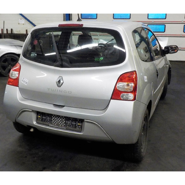 Commutateur de vitres électriques Renault Twingo II (CN) (2007 - 2014) Hatchback 3-drs 1.2 16V (D4F-770)