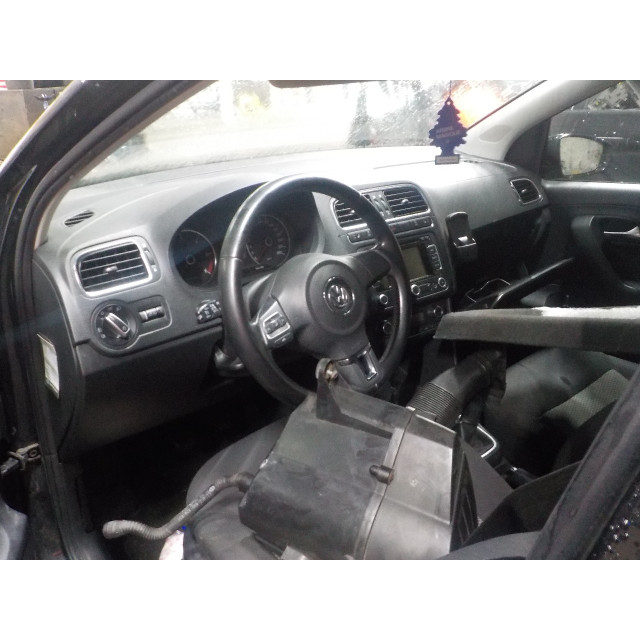Commutateur multifonction Volkswagen Polo V (6R) (2009 - 2014) Hatchback 1.2 TDI 12V BlueMotion (CFWA(Euro 5))