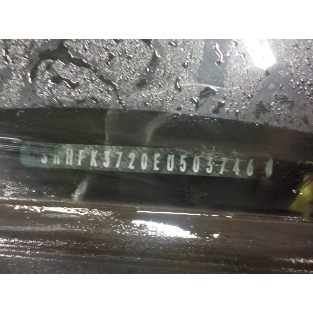 Moyeu avant gauche Honda Civic Tourer (FK) (2014 - présent) Combi 1.6 i-DTEC Advanced 16V (N16A1)