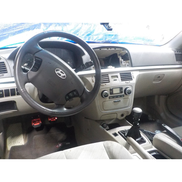 Porte arrière droite Hyundai Sonata (2005 - 2010) Sedan 2.4 16V CVVT (G4KC)