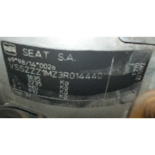 Mécanisme d'essuie-glaces avant Seat Leon (1M1) (2002 - 2005) Hatchback 5-drs 1.9 TDI PD 150 4x4 (ARL)