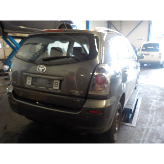 Ceinture de sécurité arrière gauche Toyota Corolla Verso (R10/11) (2005 - 2009) MPV 2.2 D-4D 16V (2AD-FTV(Euro 4))