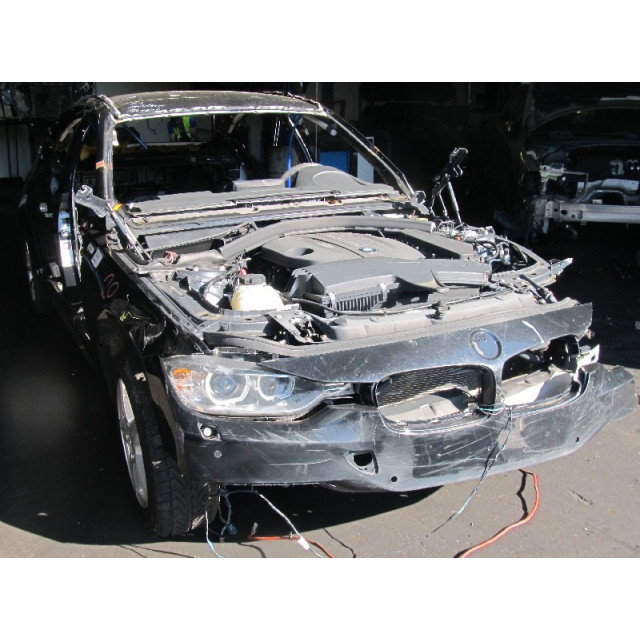 Mécanismes de verrouillage de porte de coffre/hayon électrique BMW 3 serie (F30) (2011 - 2016) 3 serie (F30/F80) Sedan 328d 2.0 16V (N47-D20C)