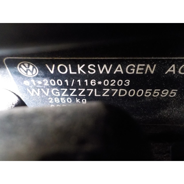 Aile avant gauche Volkswagen Touareg (7LA/7L6) (2003 - 2010) SUV 2.5 TDI R5 (BAC)