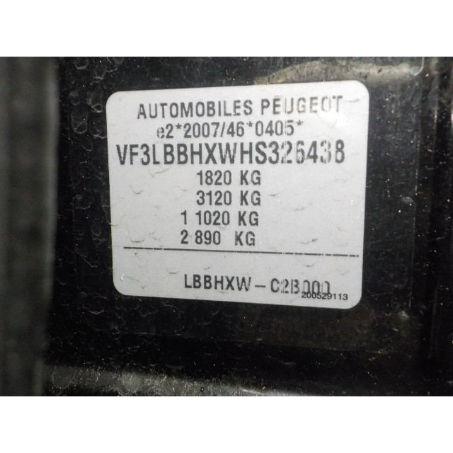 Déblocage de frein à main Peugeot 308 (L3/L8/LB/LH/LP) (2013 - 2021) Hatchback 1.6 e-HDi (DV6C(9HC))