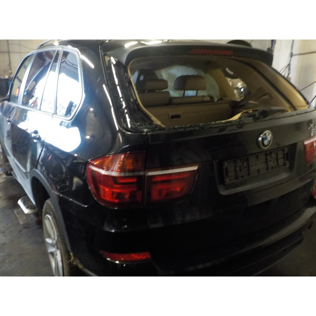 Plaque de couverture BMW X5 (E70) (2010 - 2013) SUV xDrive 35d 3.0 24V (N57-D30A)