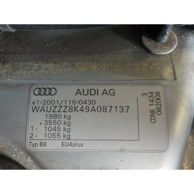 Airbag rideau gauche Audi A4 (B8) (2008 - 2015) A4 Sedan 2.0 TFSI 16V (CDNB)