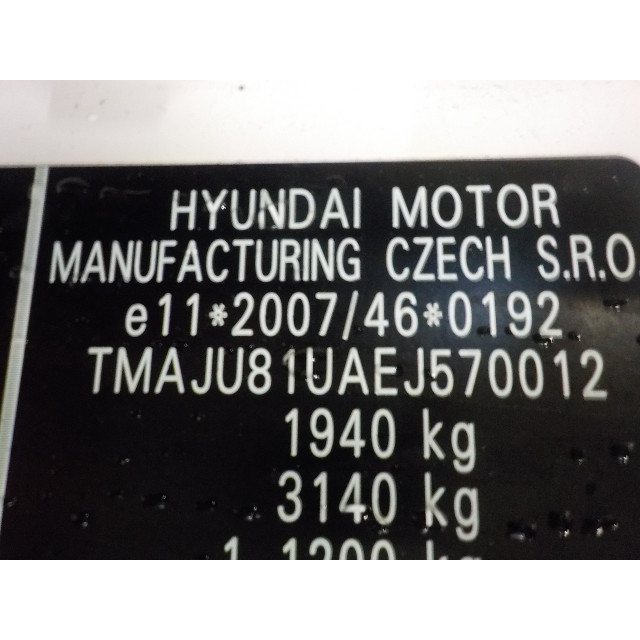 Feu arrière de porte de coffre - droit Hyundai iX35 (LM) (2010 - 2015) SUV 1.7 CRDi 16V (D4FD)