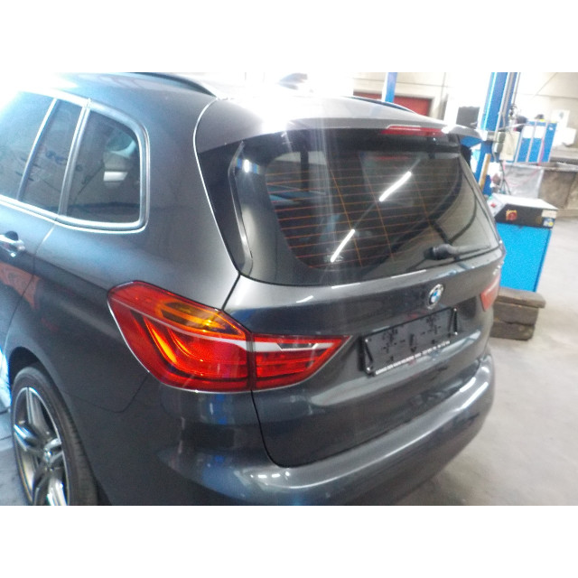 Ceinture de sécurité arrière droite BMW 2 serie Gran Tourer (F46) (2015 - présent) MPV 216d 1.5 TwinPower Turbo 12V (B37-C15A)