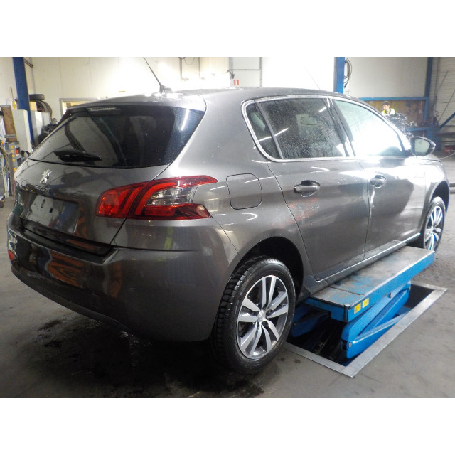 Trappe de réservoir de carburant Peugeot 308 (L3/L8/LB/LH/LP) (2014 - 2021) Hatchback 1.6 BlueHDi 100 (DV6FD(BHY))