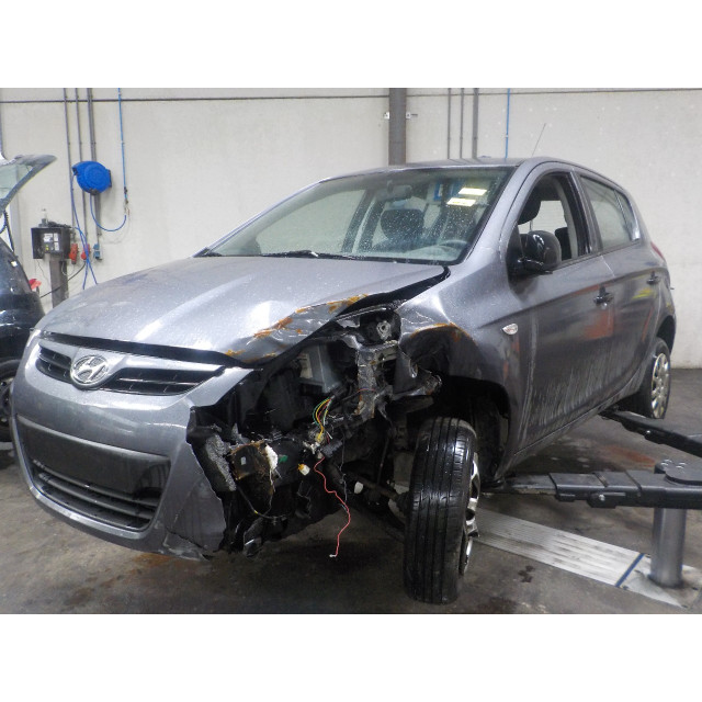 Plage arrière Hyundai i20 (2008 - 2012) Hatchback 1.2i 16V (G4LA)