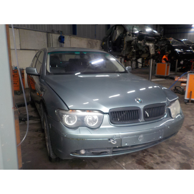 Aile avant droite BMW 7 serie (E65/E66/E67) (2001 - 2005) Sedan 745i,Li 4.4 V8 32V (N62-B44A)