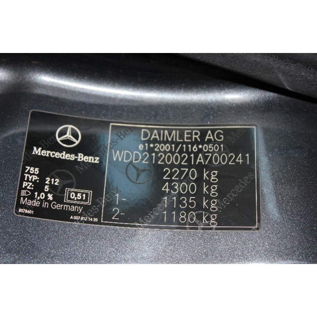 Garnissage - divers Mercedes-Benz E (W212) (2009 - 2016) Sedan E-220 CDI 16V BlueEfficiency,BlueTEC (OM651.924(Euro 5)