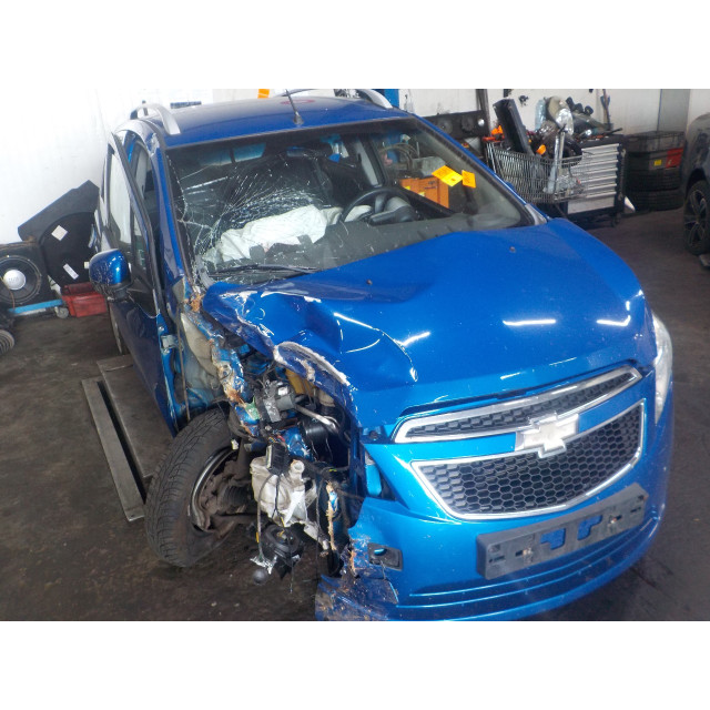 Moteur de pompe de direction assistée Daewoo/Chevrolet Spark (M300) (2010 - 2015) Hatchback 1.0 16V Bifuel (LMT)