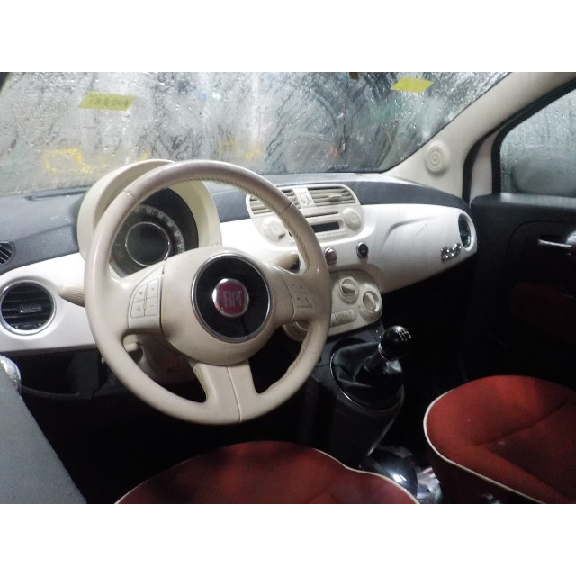 Moyeu avant gauche Fiat 500C (312) (2015 - présent) Cabrio 0.9 TwinAir 60 (312.A.6000)