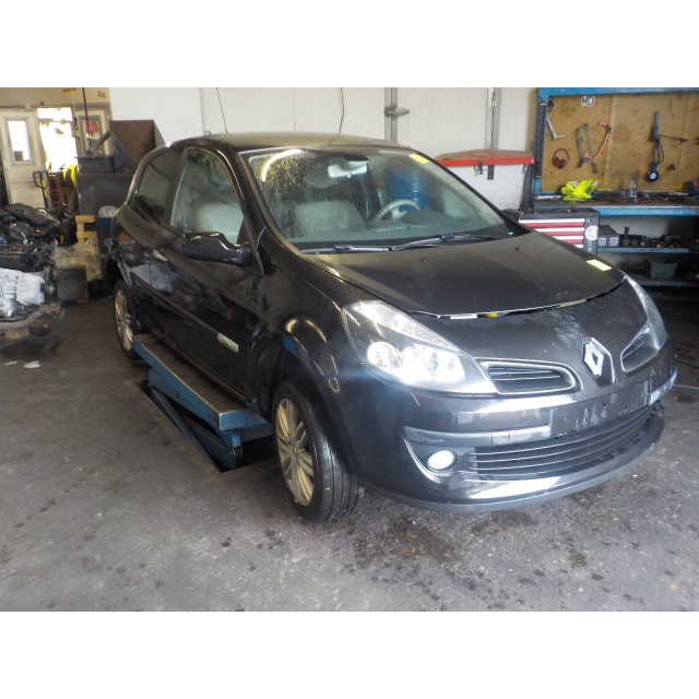Pompe de climatisation Renault Clio III (BR/CR) (2005 - 2014) Hatchback 1.6 16V (K4M-801(Euro 4))