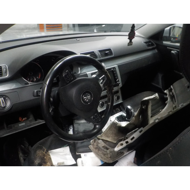Unité l'éclairage Volkswagen Passat Variant (365) (2010 - 2014) Combi 1.4 TSI 16V (CAXA(Euro 5))