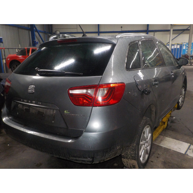 Ensemble d'amortisseurs à gaz arrière Seat Ibiza ST (6J8) (2010 - 2015) Combi 1.2 TDI Ecomotive (CFWA)