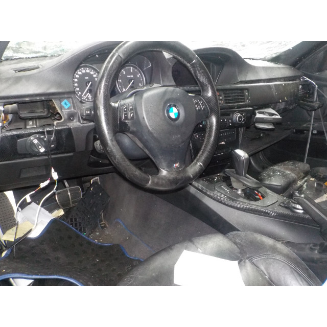 Module de contrôle Bluetooth BMW 3 serie (E90) (2010 - 2011) Sedan 325d 24V (N57-D30A)