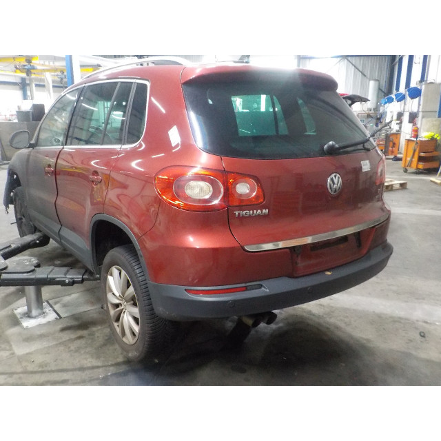 Lame de pare-chocs arrière Volkswagen Tiguan (5N1/2) (2008 - 2018) SUV 1.4 TSI 16V (CAVA(Euro 5))