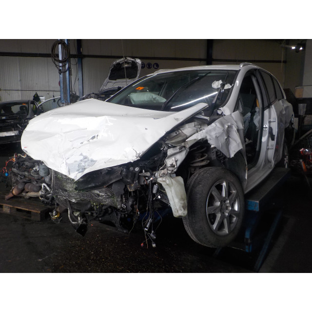 Mécanismes de verrouillage de porte de coffre/hayon électrique Seat Ibiza ST (6J8) (2010 - 2015) Combi 1.2 TDI Ecomotive (CFWA)