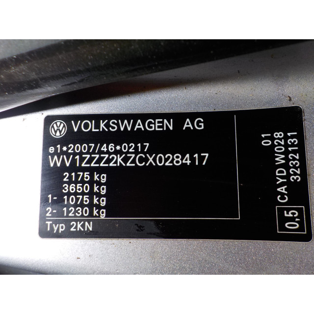 Lève-vitres électrique avant gouche Volkswagen Caddy III (2KA/2KH/2CA/2CH) (2010 - 2015) Van 1.6 TDI 16V (CAYD)