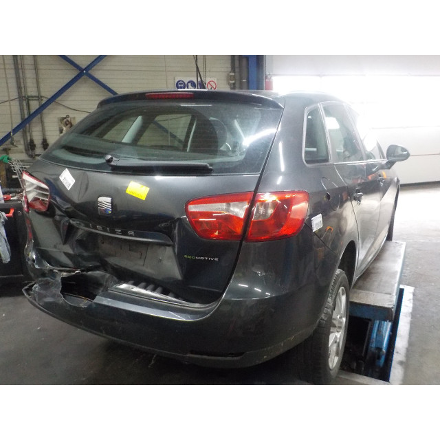 Rétroviseur extérieur droit à commande électrique Seat Ibiza ST (6J8) (2010 - 2015) Combi 1.2 TDI Ecomotive (CFWA)